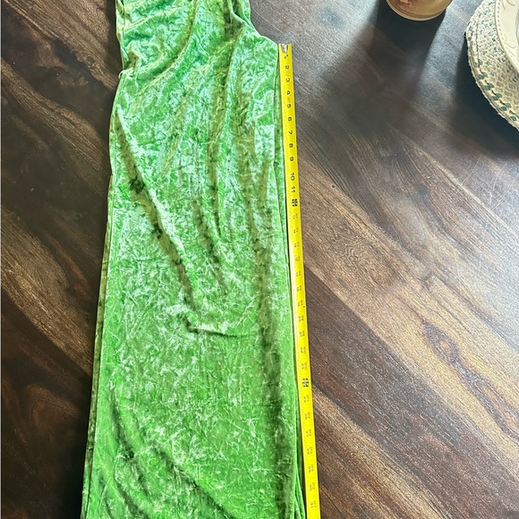 Stunning velvet juicy couture, black label, green slacks. - Picture 6 of 10